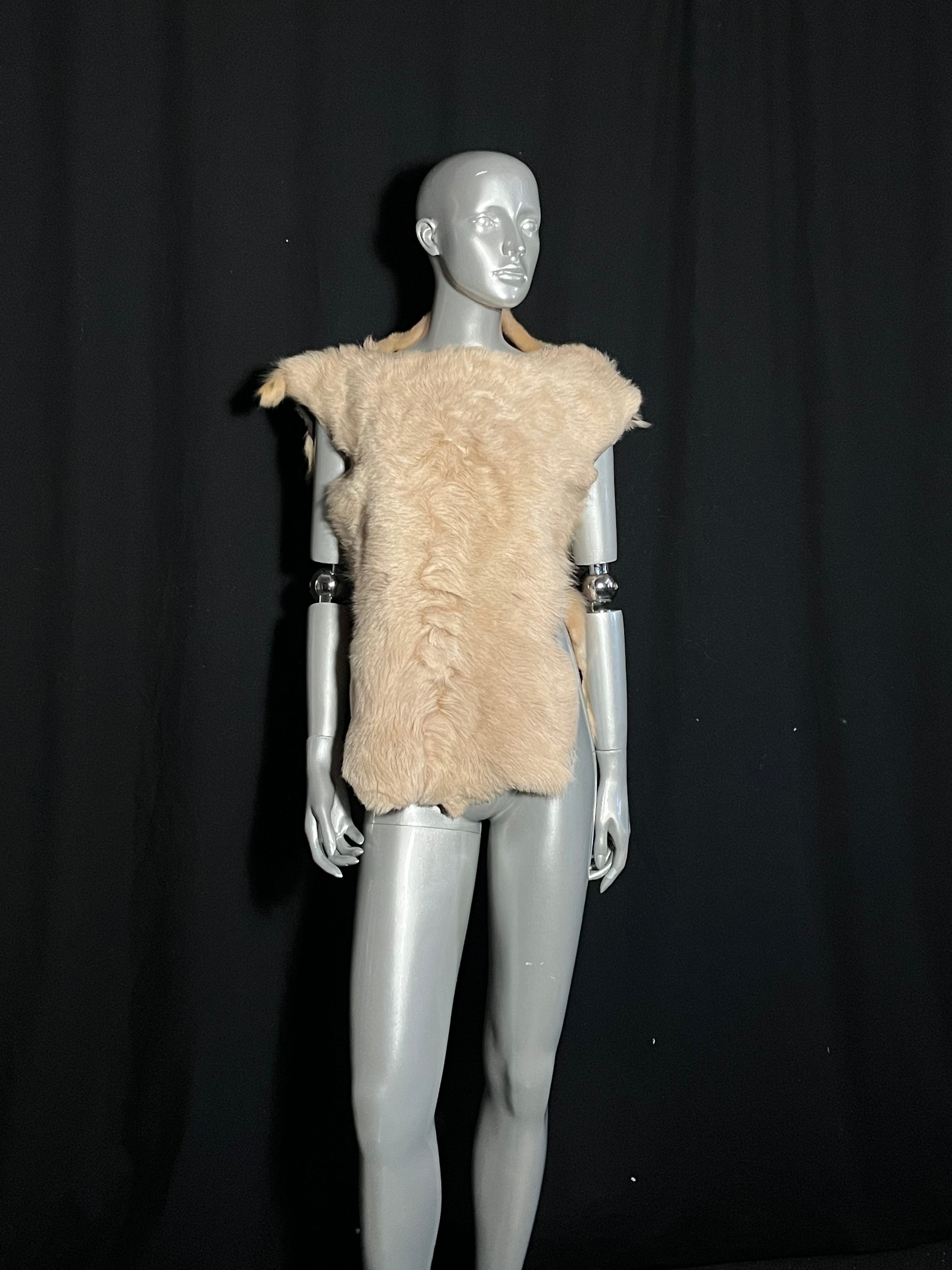 Yeaut Beige Lamb Fur Tank