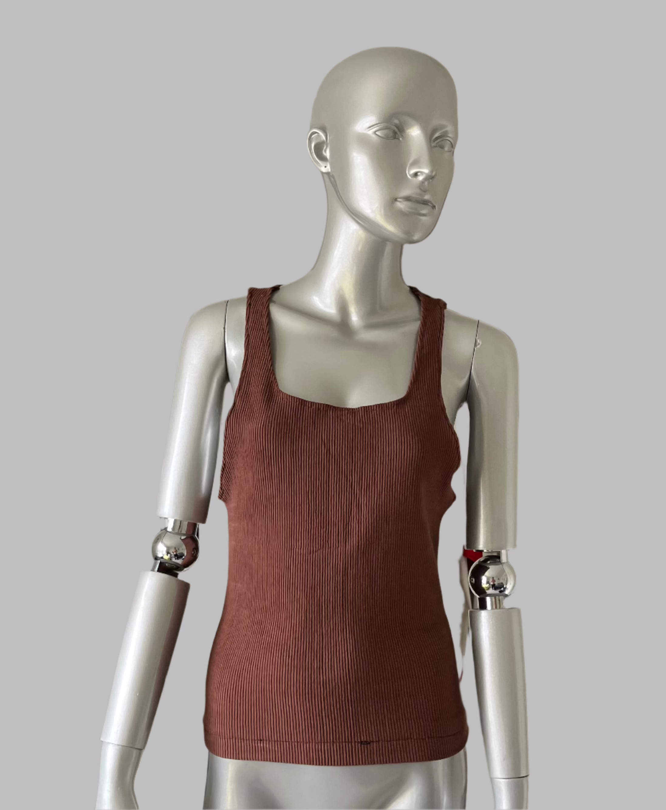 Yeaut Light Brown Tank