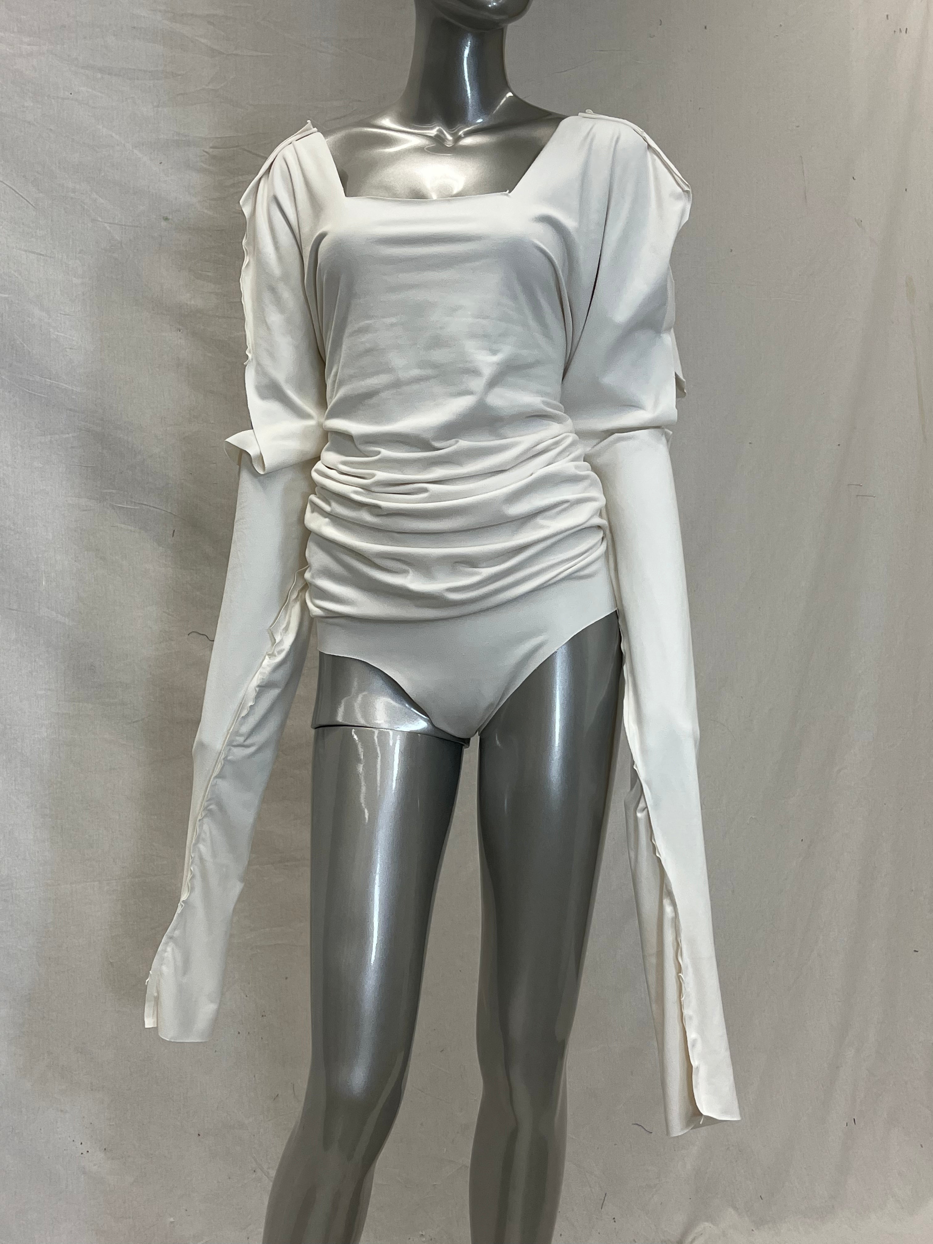 Yeaut Extra Long Sleeve Knit